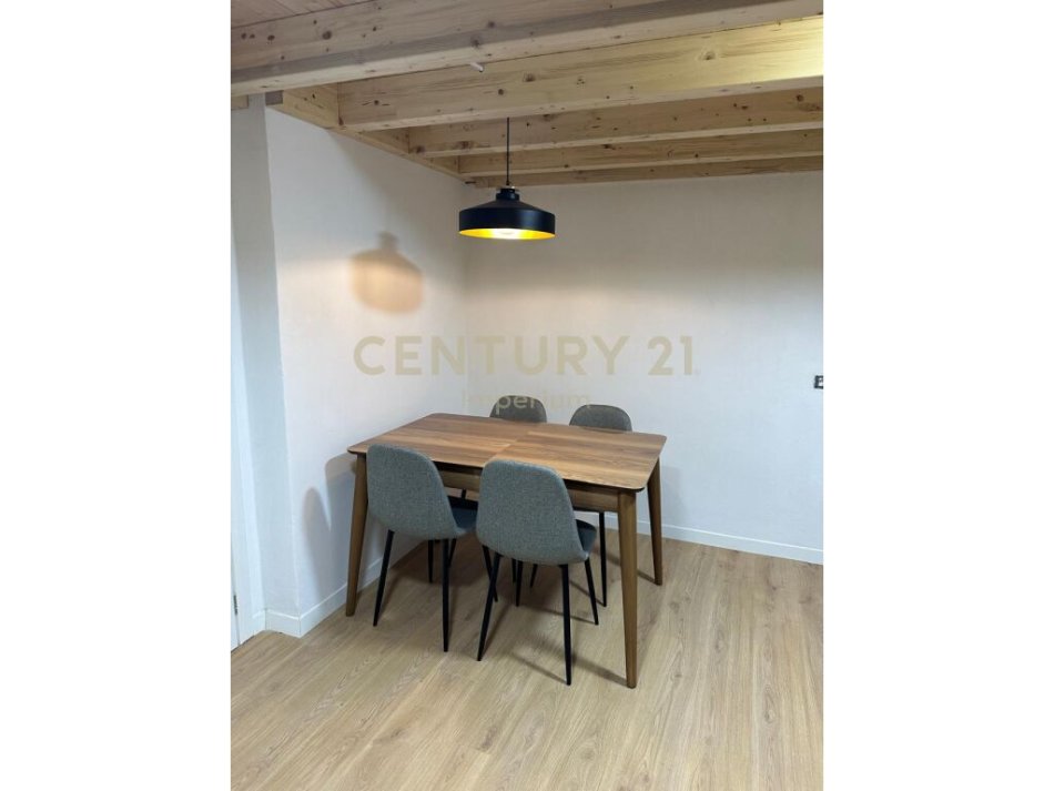 Tirane, jepet me qera garsonier 1+1 Kati 0, 75 m² 600 € (Prane Rruges se Durresit)