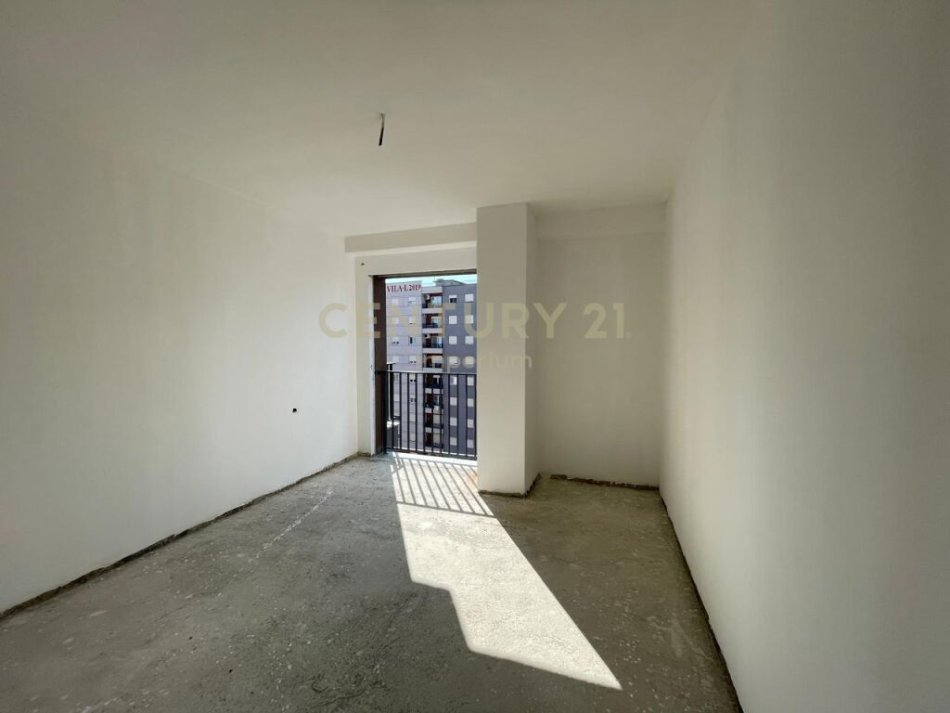 Tirane, shitet apartament 1+1 Kati 8, 130 m² 92.800 € ( Vendndodhja: Astir, Kompleksi Jolla, Tiranë, Shqipëri)