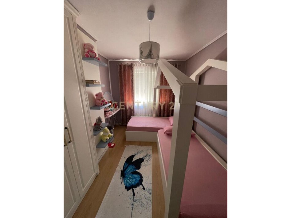 Tirane, jepet me qera apartament 2+1+Ballkon Kati 7, 83 m² 550 € (KOMPLEKSI FRATARI, ASTIR)