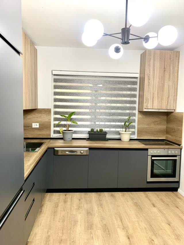 Tirane, jepet me qera apartament Kati 1, 65 m² 600 Euro Stacioni Trenit