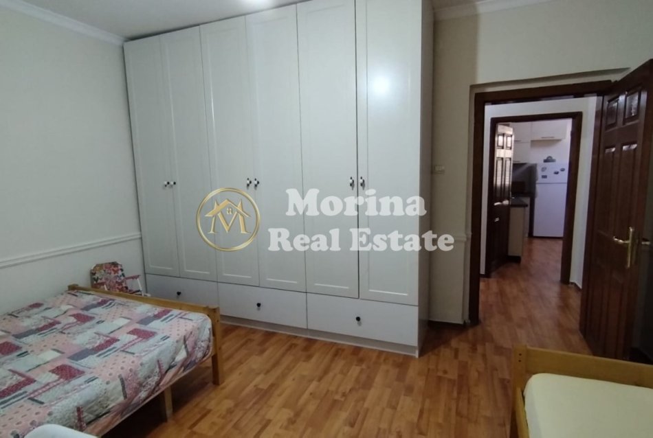 Tirane, jepet me qera apartament 2+1 Kati 3, 80 m² 500 € (Oxhaku)