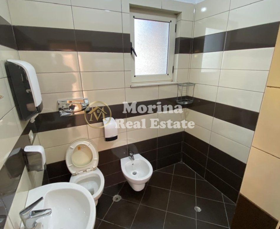 Tirane, jepet me qera shtepi 2+1 Kati 2, 90 m² 500 € (Vilat Amerikane)