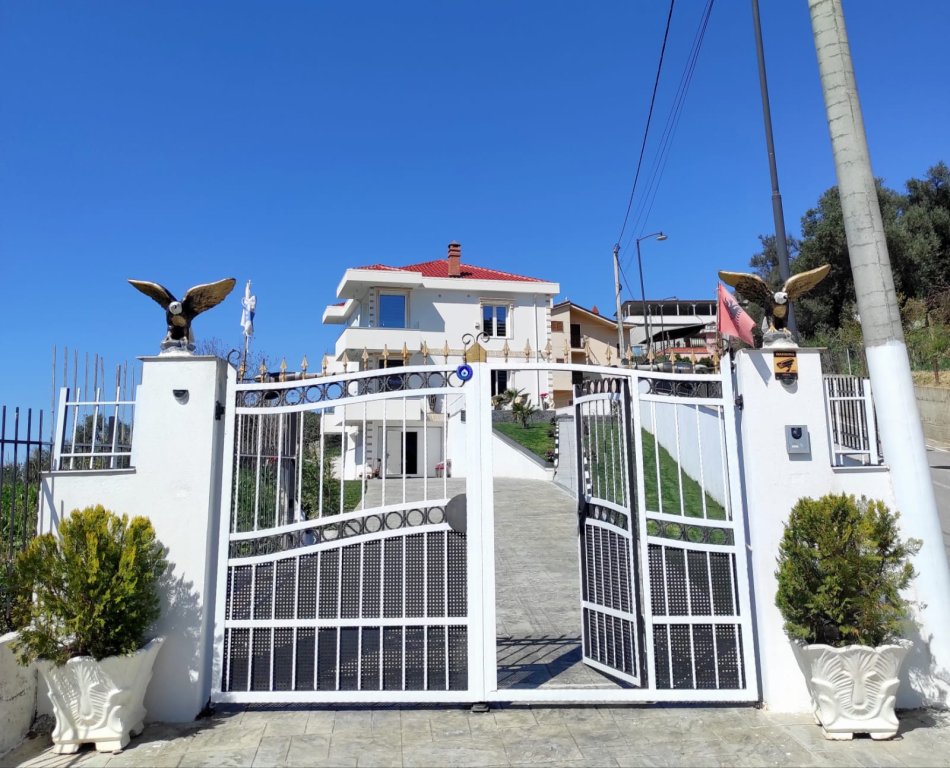🏠 Shitet Vila më fantastike për relaksin tuaj dhe të familjes tuaj në Golem