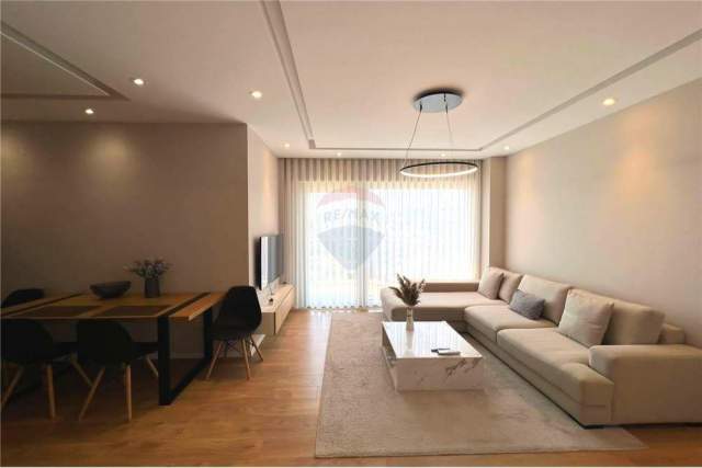 Tirane, jepet me qera apartament 1 Katshe Kati 11, 110 m² 1.700 Euro (Ukraina e Lire)