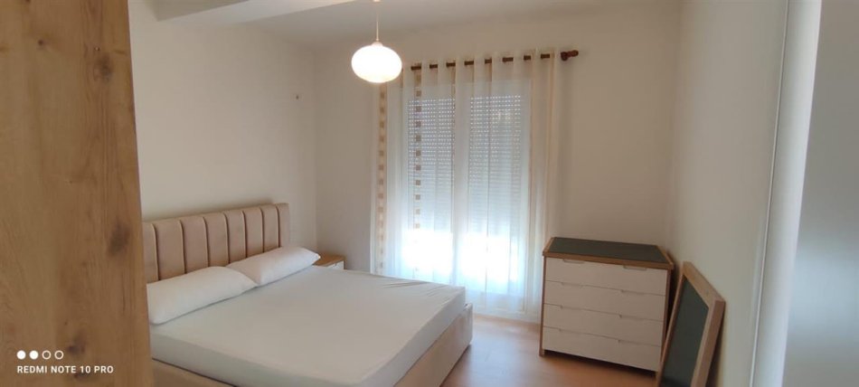Shqiperi, jepet me qera apartament 2+1 Kati 7, 86 m² 600 € (Qyteti Studentit)