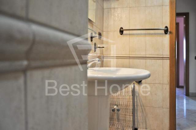 Tirane, jepet me qera apartament 2+1+BLK Kati 9, 95 m² 800 Euro (Rruga Sami Frasheri)