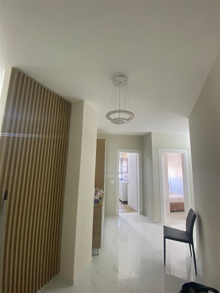 Tirane, jepet me qera apartament 2+1 Kati 6, 115 m² 850 € (Brraka)