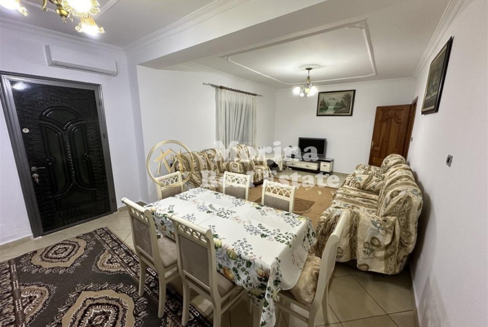 Tirane, jepet me qera shtepi 2+1 Kati 1, 140 m² 550 € (5 Maji)