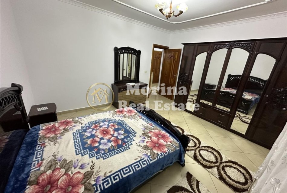 Tirane, jepet me qera shtepi 2+1 Kati 1, 140 m² 550 € (5 Maji)