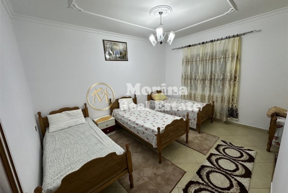 Tirane, jepet me qera shtepi 2+1 Kati 1, 140 m² 550 € (5 Maji)