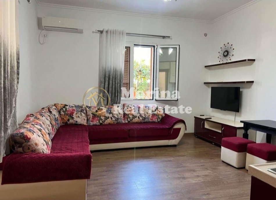 Tirane, jepet me qera Vile 2+1 Kati 1, 125 m² 500 € (Selite/Amerikan 3)