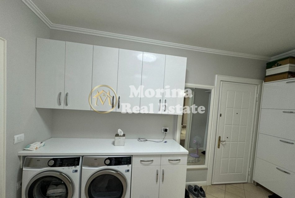 Tirane, shitet apartament 2+1 Kati 4, 113 m² 295.000 € (Selvia/Rruga Isa Boletini-Servet Maci)
