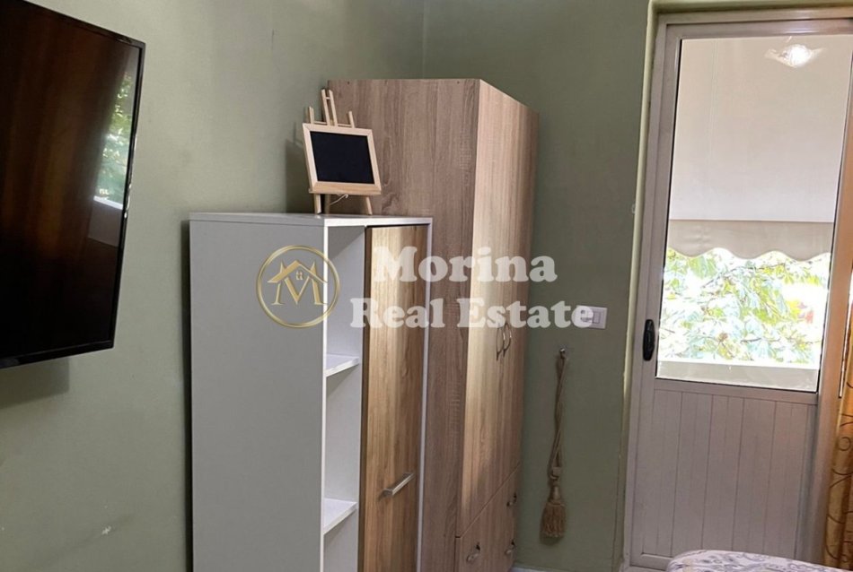 Tirane, jepet me qera apartament 1+1 Kati 2, 60 m² 600 € (Bulevardi Zogu i Pare)