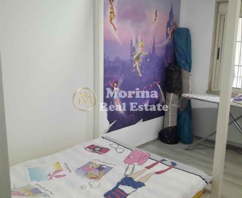 Tirane, jepet me qera apartament 2+1 Kati 6, 120 m² 1000 € (Selvia)