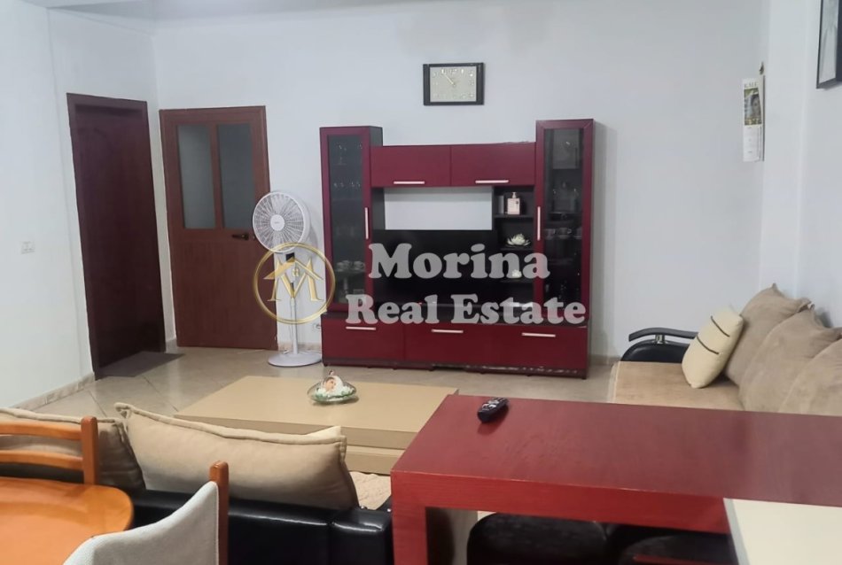 Tirane, shitet Vile Kati 2, 305 m² 310.000 € (Kamez /Rruga Albanet)