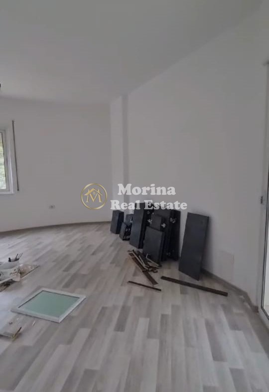 Tirane, shitet apartament 1+1 Kati 1, 81 m² 89.650 € (Fresk/Rruga Dajti-American British)