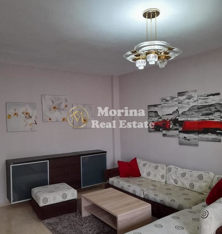 Tirane, jepet me qera apartament 2+1 Kati 2, 90 m² 500 € (Rruga Elbasanit)