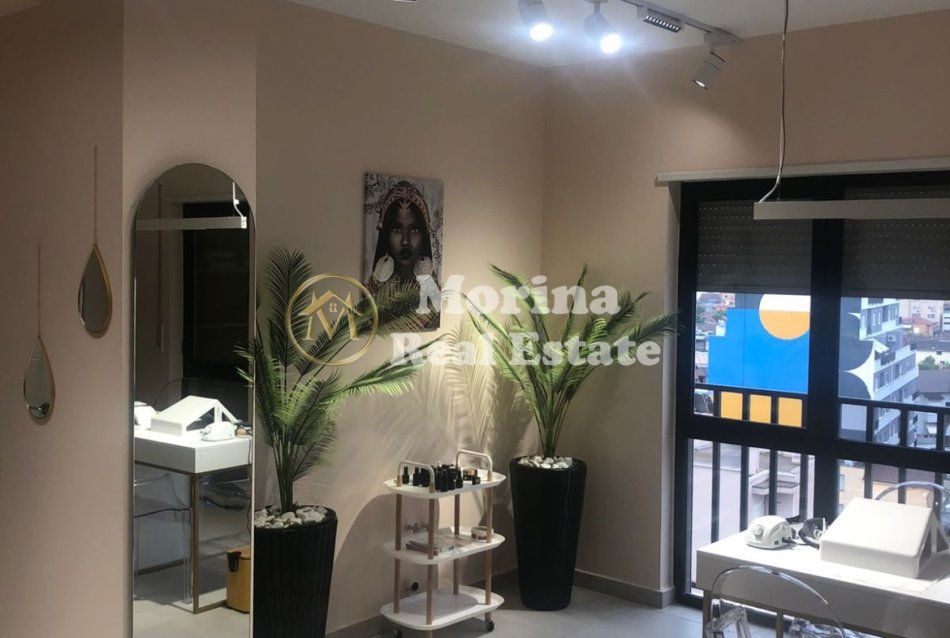 Tirane, shitet apartament 3+1 Kati 10, 116 m² 249.400 € (Rruga Dibres)