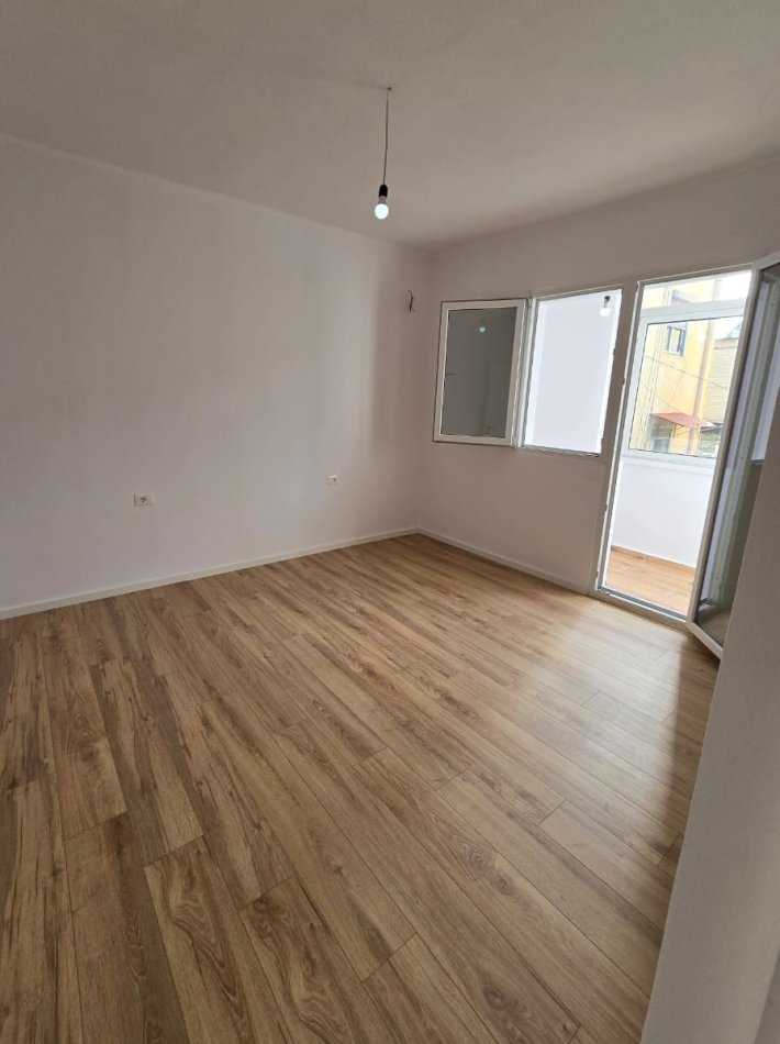 Apartament 2+1 ne Shitje tek Oxhaku