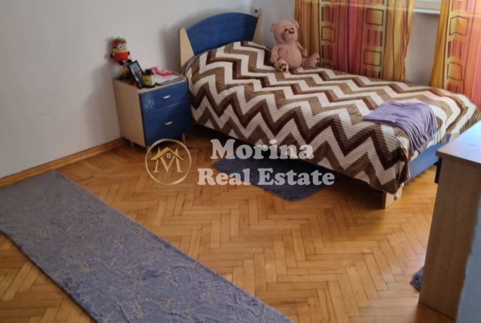 Tirane, jepet me qera apartament 2+1 Kati 5, 78 m² 500 € (Rruga Myslym Shyri)
