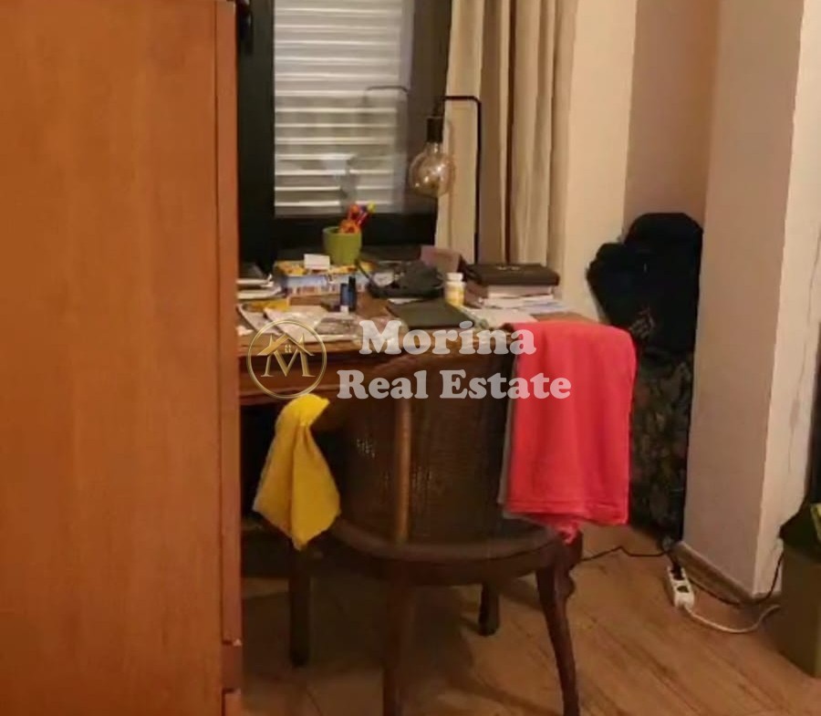 Tirane, shitet apartament 2+1 Kati 10, 91 m² 195650 € (Rruga Dibres)