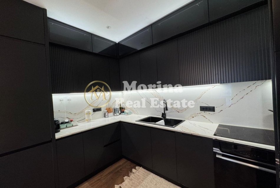 Tirane, shitet apartament 2+1+Ballkon Kati 4, 100 m² 165.000 € (Vila L-Astir)