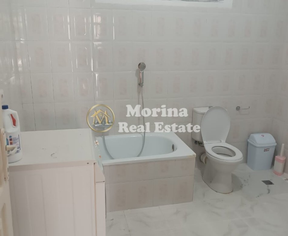 Tirane, jepet me qera apartament 1+1 Kati 1, 68 m² 370 € (5 Maji)