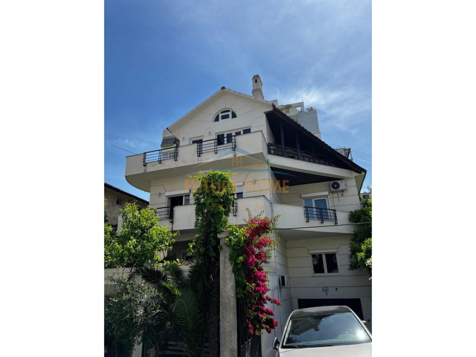 0683487469  Tirane, jepet me qera Vile 3 Katshe , 560 m² 6.000 € (Rruga Bill Klinton)