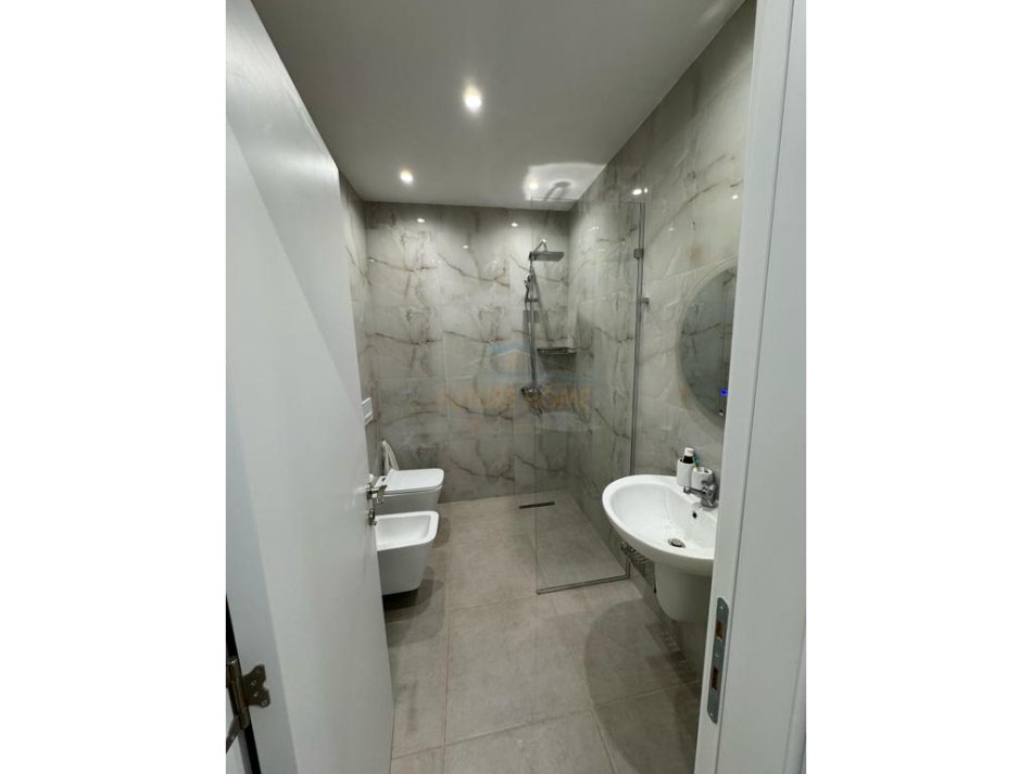 0683487469  Tirane, shitet apartament 2+1+Ballkon Kati 2, 110 m² 265.000 € (KODRA E DIELLIT 2)