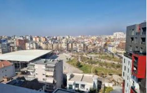 Tirane, jepet me qera magazine Kati 0, 800 m² 2.500 € (2500)