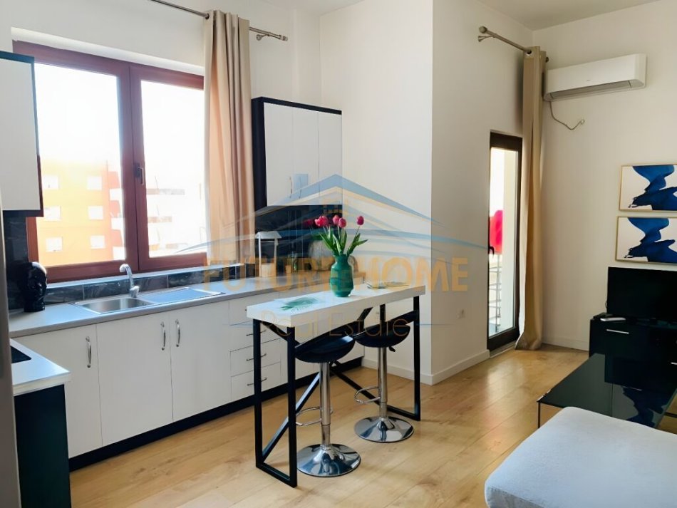 0683487469 Tirane, jepet me qera apartament 1+1+Ballkon Kati 9, 55 m² 650 € (KOMPLEKSI DELIJORGJI)