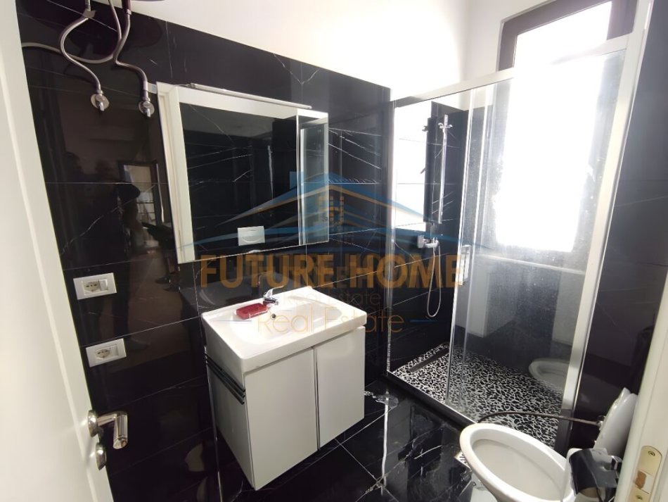 0683487469 Tirane, jepet me qera apartament 1+1+Ballkon Kati 9, 55 m² 650 € (KOMPLEKSI DELIJORGJI)