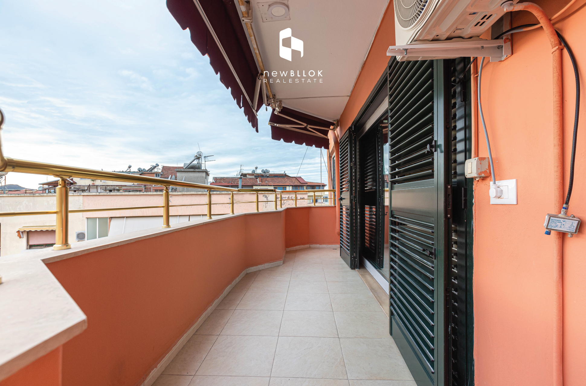🌇 Luxury Penthouse: 2+1+2wc ( Komuna e Parisit - Kompleksi Dinamo ) 259,000 Euro - me Hidromasazh/Pishinë - 100% i Ri & Kompletuar (~Mbi 40,000€ investime)