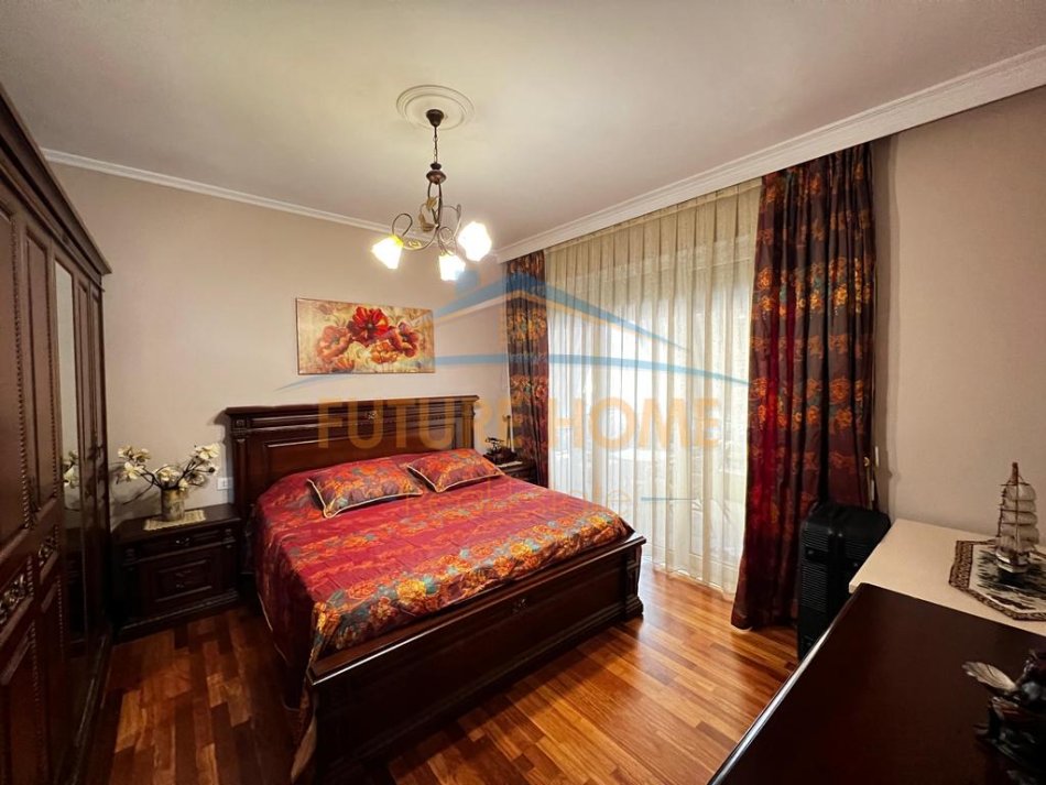 0683487469 Tirane, jepet me qera apartament 2+1+Ballkon Kati 1, 126 m² 1.000 € (Kopshti Zoologjik)