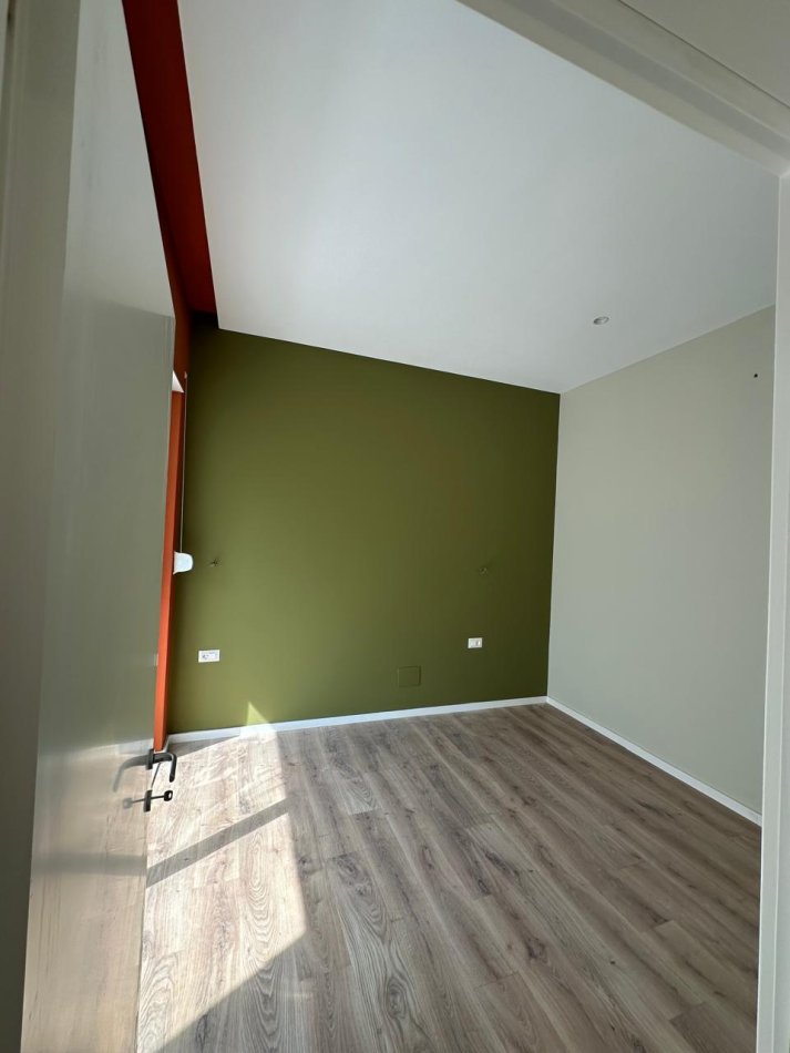 Tirane, shitet apartament 1+1+Aneks+Ballkon Kati 1, 54 m² 89.000 € (Kopshti Zoologjik)