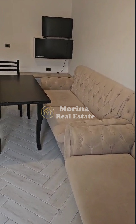 Tirane, jepet me qera shtepi 2+1 Kati 1, 100 m² 380 € (Rruga Llazar Shapatini)