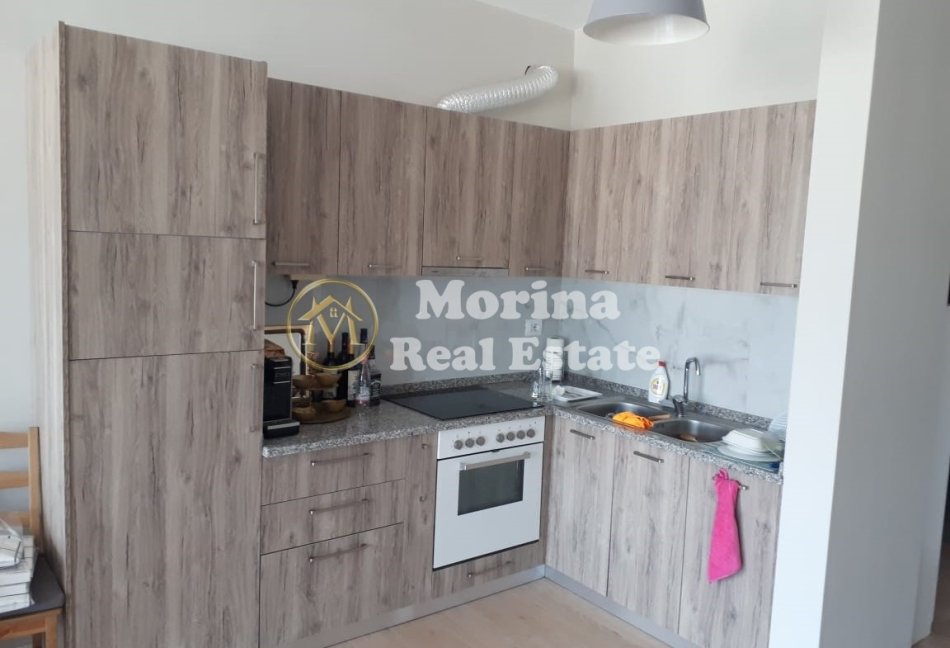 Tirane, jepet me qera apartament 1+1 Kati 4, 70 m² 550 € (Ali Demi)
