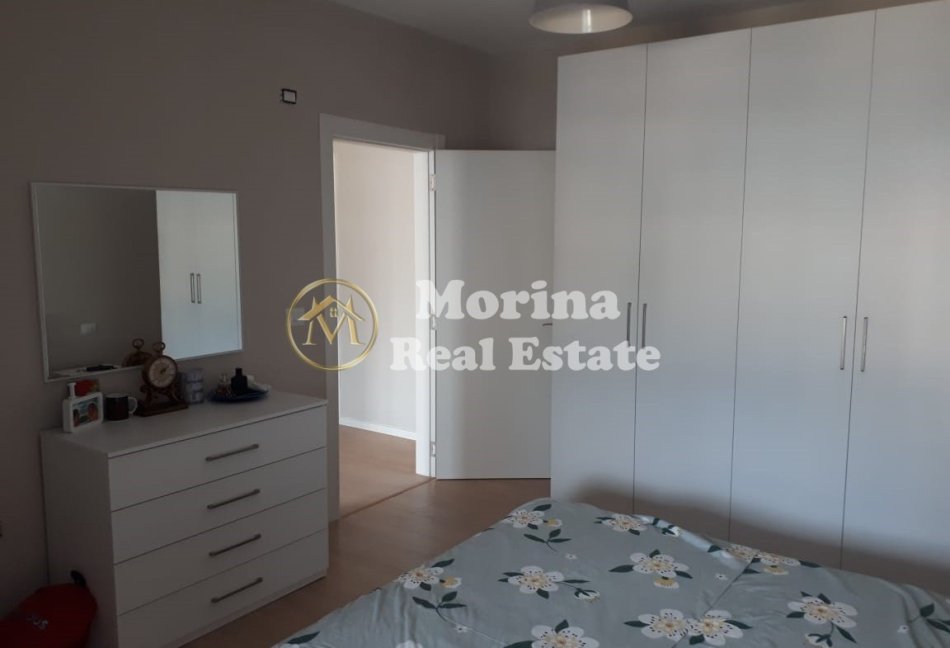 Tirane, jepet me qera apartament 1+1 Kati 4, 70 m² 550 € (Ali Demi)