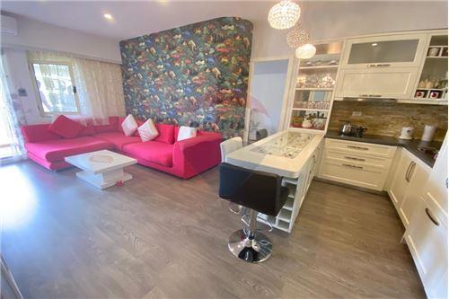 Tirane, shitet apartament 1+1+BLK Kati 1, 48 m² 69.900 Euro (liqeni thate)