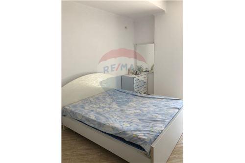 Tirane, shitet apartament 3+1 Kati 8, 104 m² 95.000 Euro (astir)