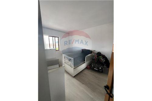 Tirane, jepet me qera apartament 1+1 Kati 3, 75 m² 400 Euro (Rruga e Dibres)