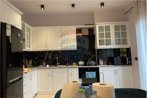 Tirane, shitet apartament 2+1+BLK Kati 4, 120 m² 153.000 Euro (komune)