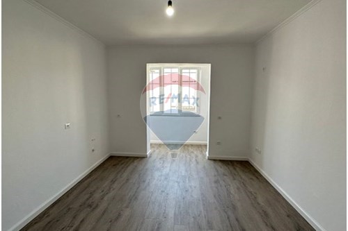 Tirane, shes apartament 2+1 Kati 3, 68 m² 150.000 € (21 Dhjetori, Shqipëri)