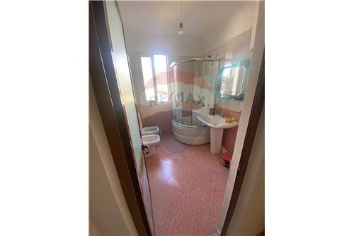 Tirane, shitet apartament 2+1+BLK Kati 2, 96 m² 77.000 Euro (astir)