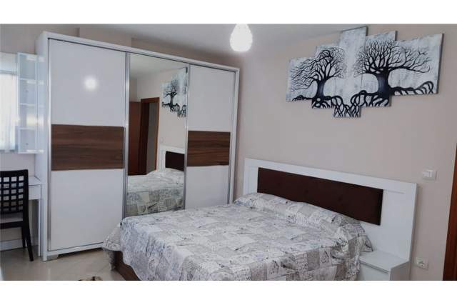 Tirane, jepet me qera apartament 2+1+A+BLK Kati 3, 450 Euro