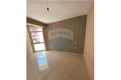 Tirane, shitet apartament 1+1+BLK Kati 3, 78 m² 71.000  (Loni Rigori)