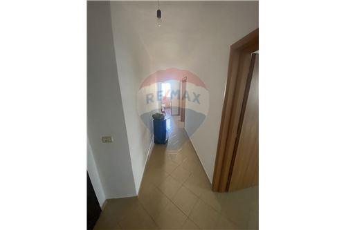 Tirane, shitet apartament 2+1+BLK Kati 2, 96 m² 77.000 Euro (astir)