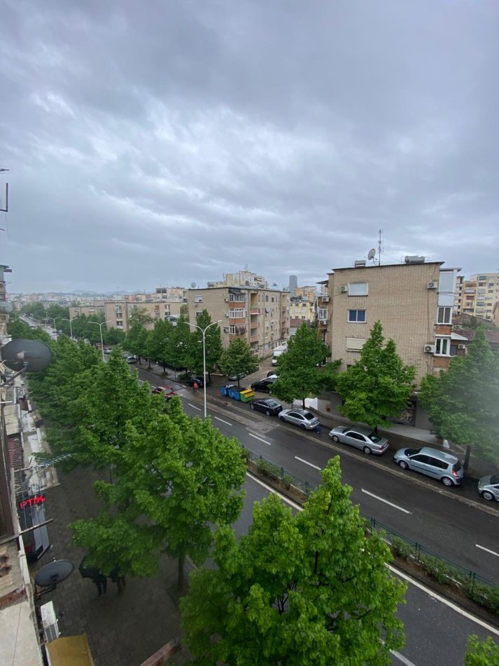 🏠Shitet apartamenti 1+1 në Rrugën Bardhyl pran ish Rozafës.