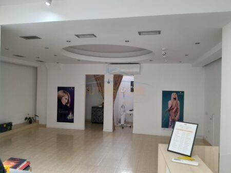 Tirane, jepet me qera ambjent biznesi Kati 0, 133 m² 1.200 € (Rruga e Elbasanit, Tirane, AREA35495)