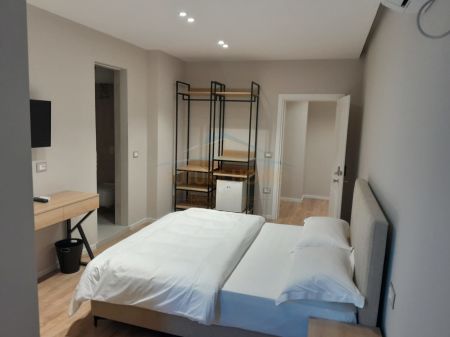 Tirane, jepet me qera garsonier 1+1 Kati 6, 40 m² 550 € (Rruga Sulejman Delvina, Tiranë AREA35758)